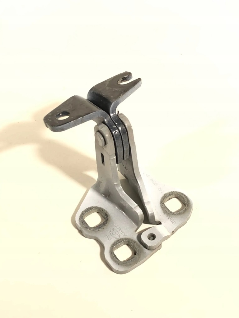 Купить Tesla model 3 2019 петли