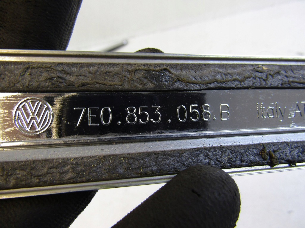 Vw t6 молдинг хромированная боковая правая задний  7e0853058b с Разборки