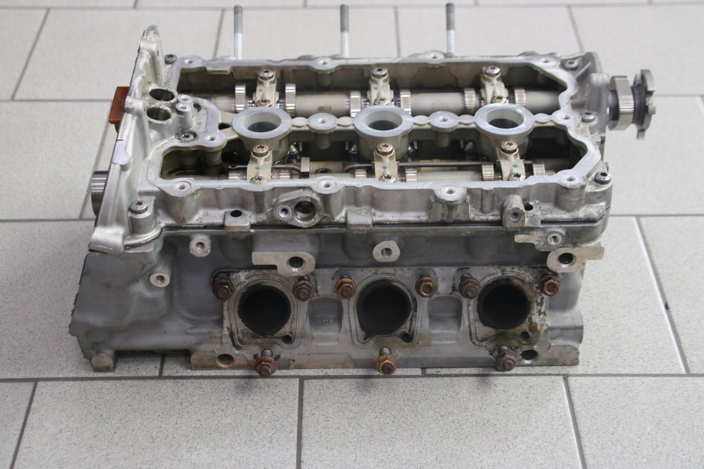 фото №7, Audi a8 d4 3,0 tfsi crec головка права 06e103404aa