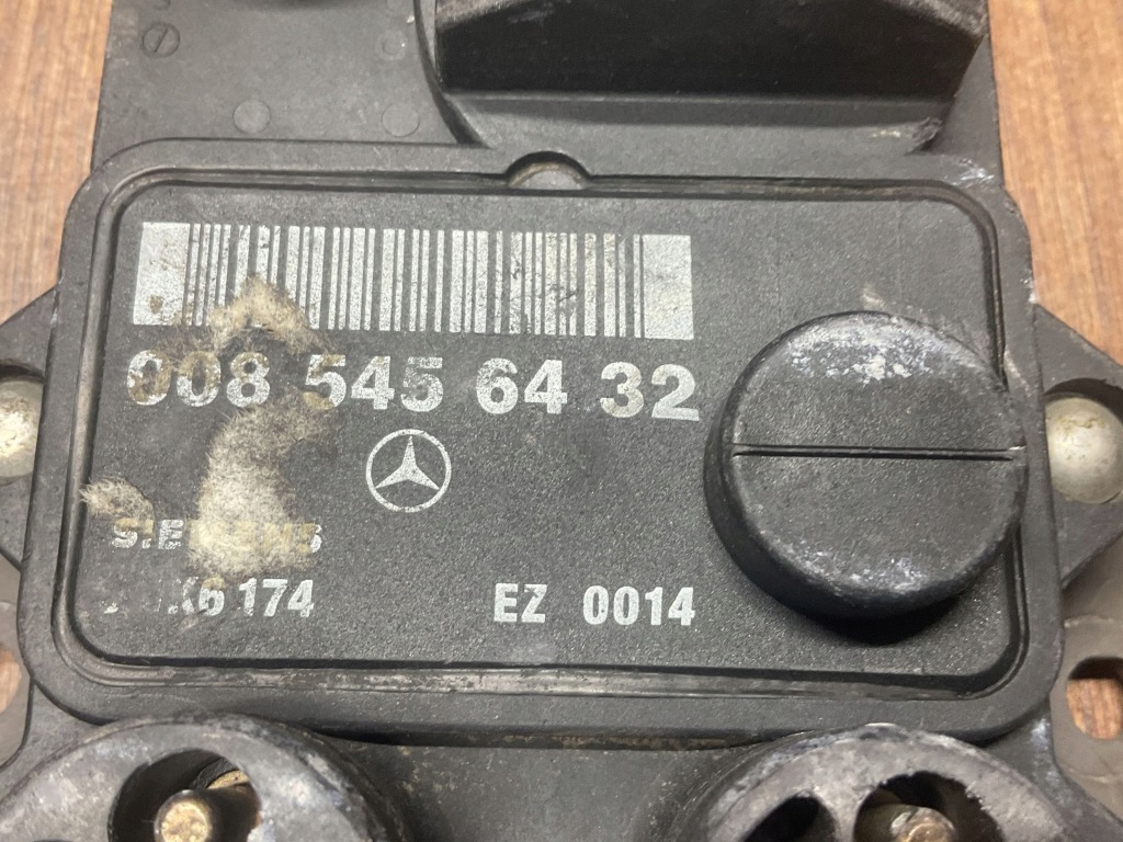 Модуль блок керування запалювання mercedes-benz e w124 0085456432 Київ