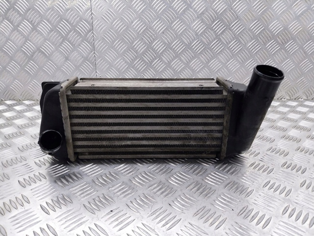 фото №1, Інтеркулер toyota auris ii e18 1.4 d4d 1541420304