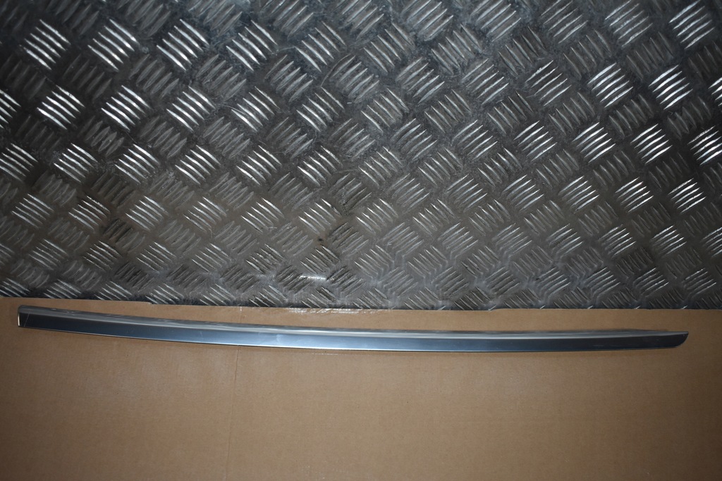 фото №1, Idealna молдинг крыла mercedes gls x167 1