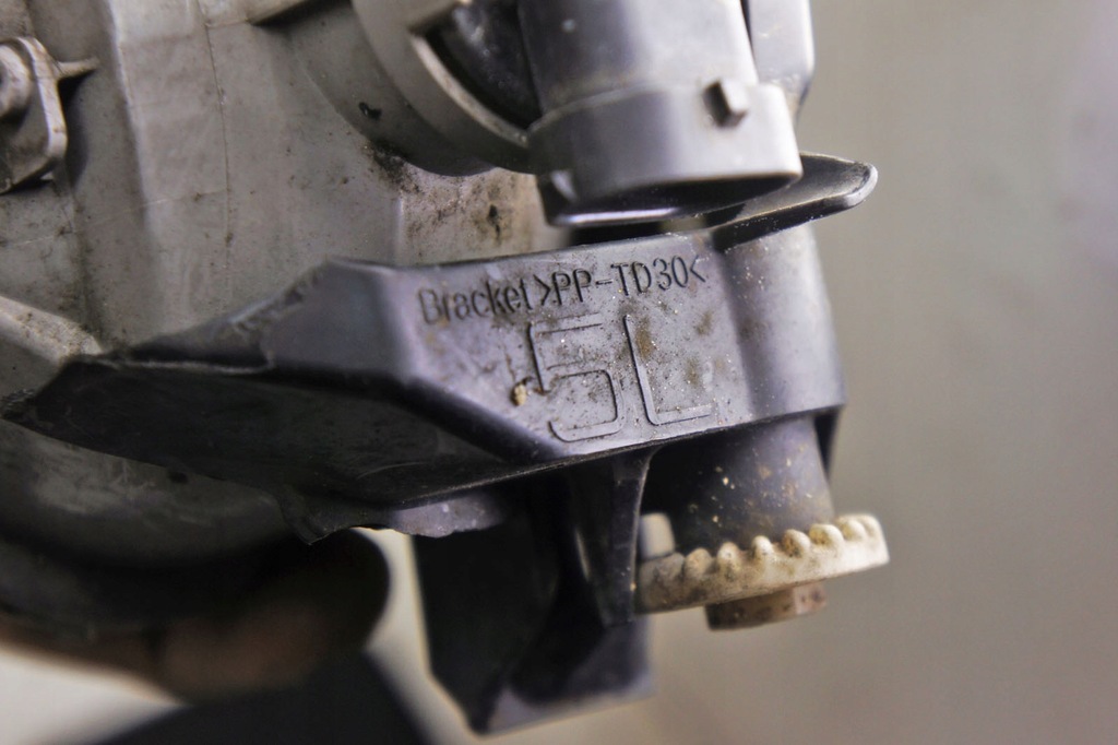 фото №4, Ki083 lexus is iii протитуманна фара лівий перед