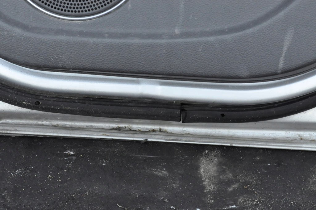 фото №9, Ford kuga mk1 двері правий задня задні