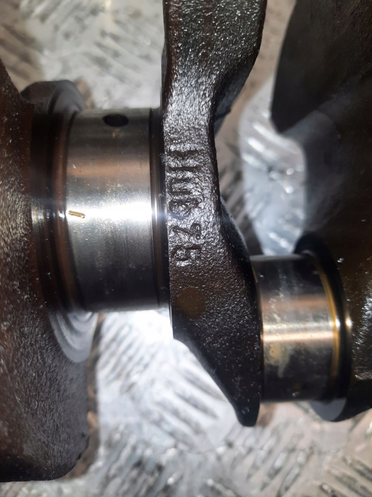 Wał коленчатый bmw e39 523i m52b25 Недорого