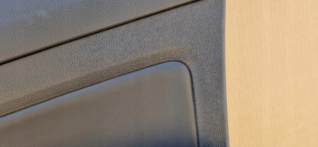 фото №5, Обшивка дверь arteon full кожа перед правый ideał