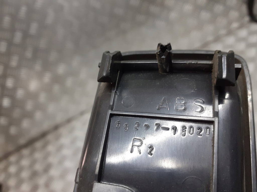 фото №2, Ручка внутрішня кришки toyota yaris verso