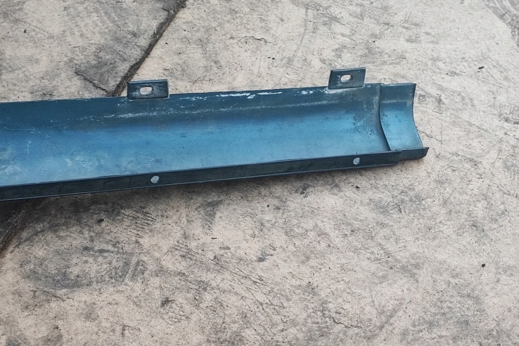 фото №11, Молдинг декоративная обивка дверь chrysler voyager iv rg, rs 5261370 2.5l