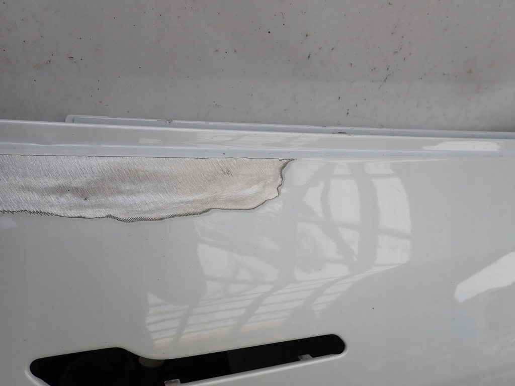 Tesla model y 20- дверь перед передние правое Доставка