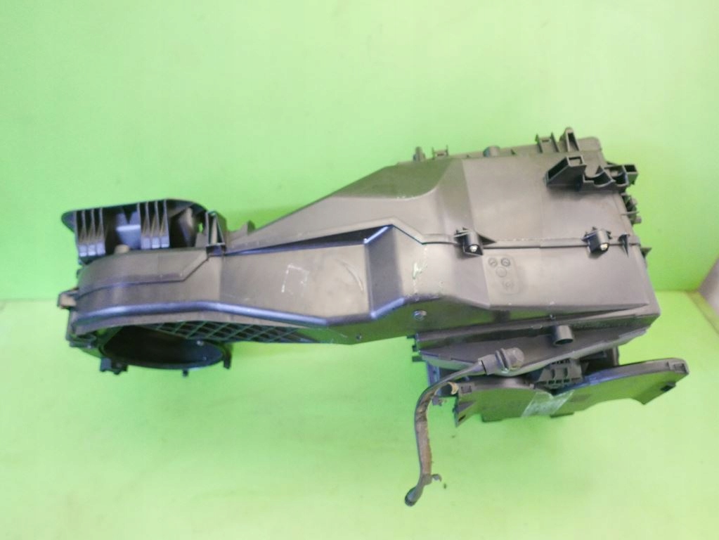 фото №9, Корпус отопителя valeo кондиционер audi a4 b6 3.0 v6