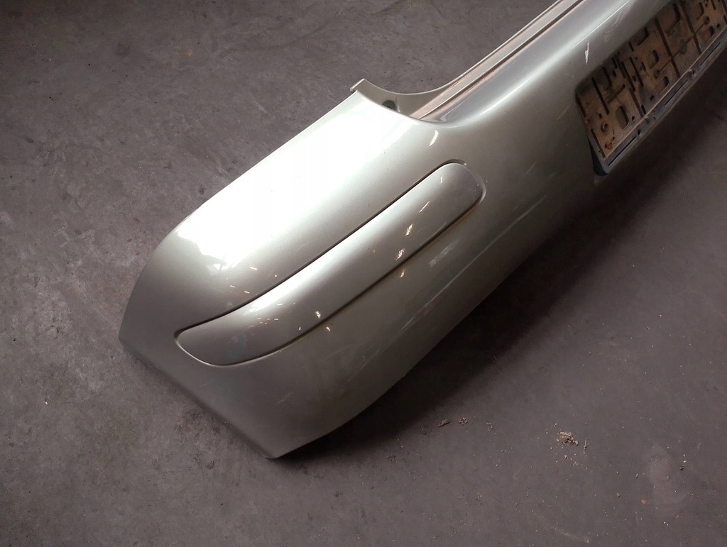 фото №9, Kompletny задня кришка багажника бампер лампа toyota yaris i po рестайлінг 6s4