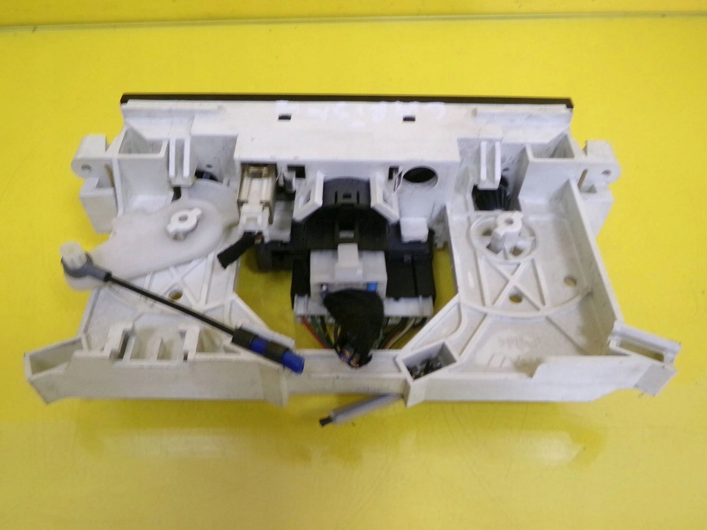 фото №5, Панель управление обдув кондиционера mitsubishi carisma mr500529 nr718