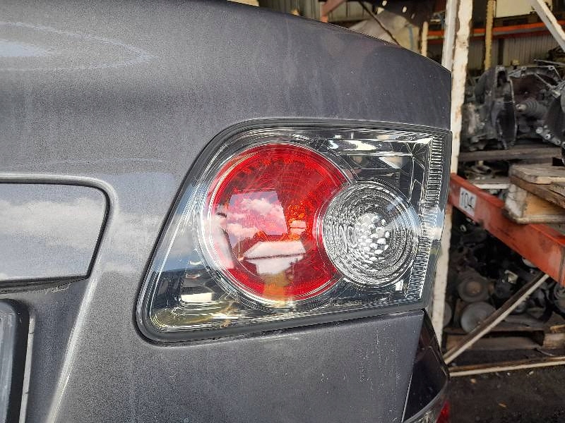 фото №1, Лампа правая задняя w крышка багажника gg mazda 6