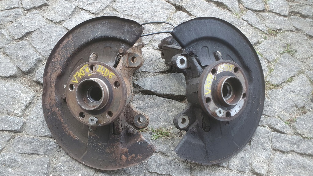 фото №1, Ступица поворотный кулак перед volvo v70 iii s80 ii 2.4 d5