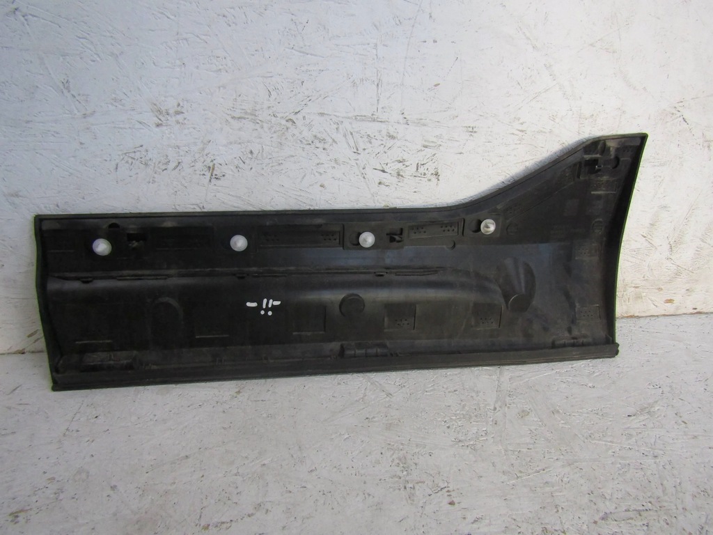 фото №10, Volvo xc40 молдинг двері правих задня