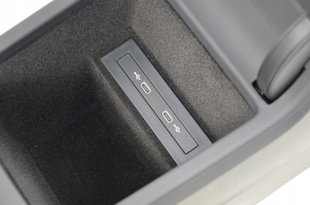 фото №11, Vw arteon r-line сиденья заднее сиденье обивка кожа 21r