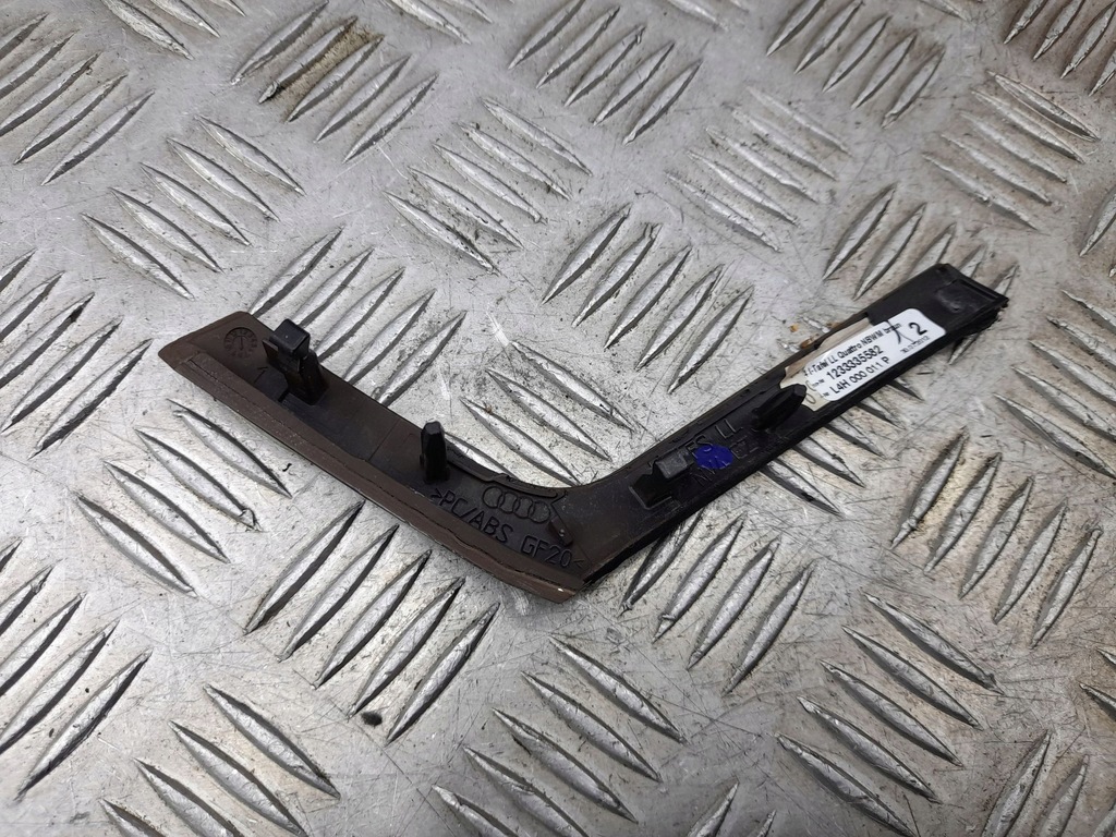 фото №5, Audi a8 s8 d4 4h 4h000011p з передній рамка бардачка панелі приладової панелі