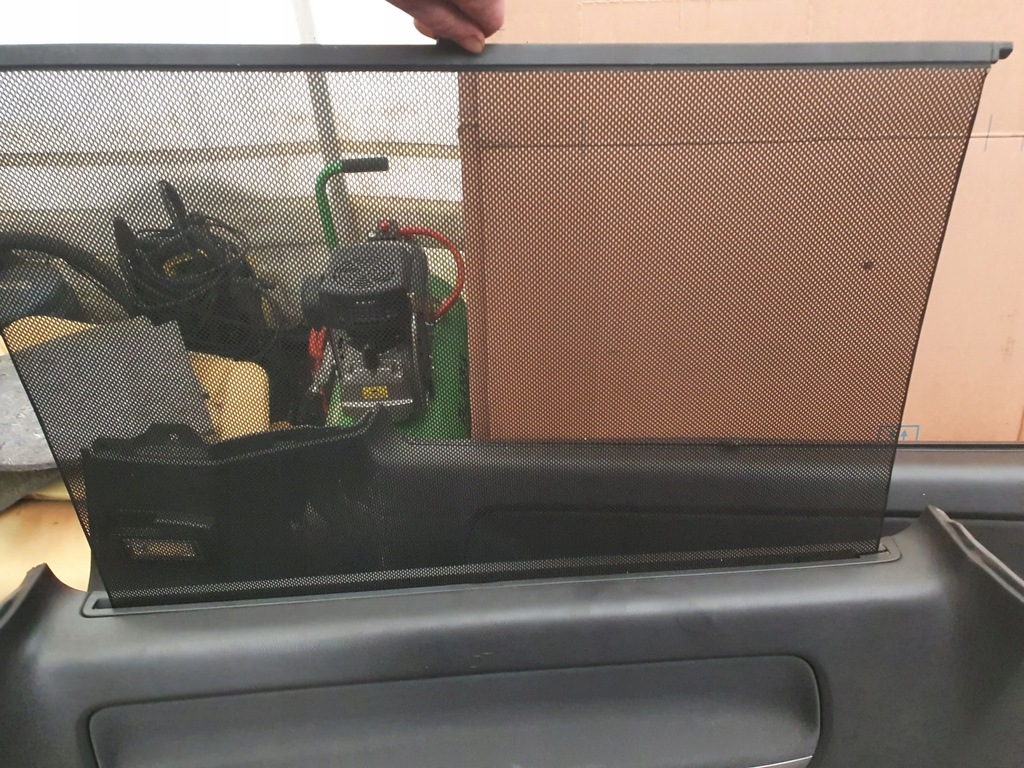 фото №5, Обшивка правый задняя шторка vw t5 multivan