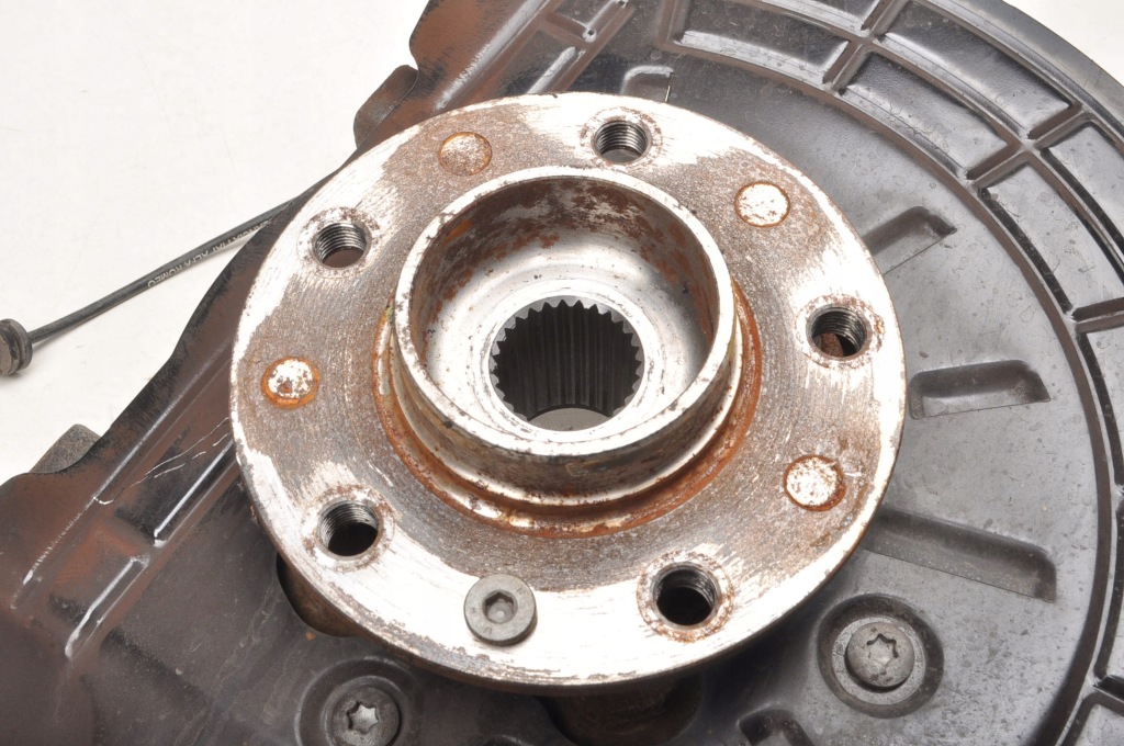 фото №2, Alfa romeo tonale поворотный кулак левая передняя левый перед