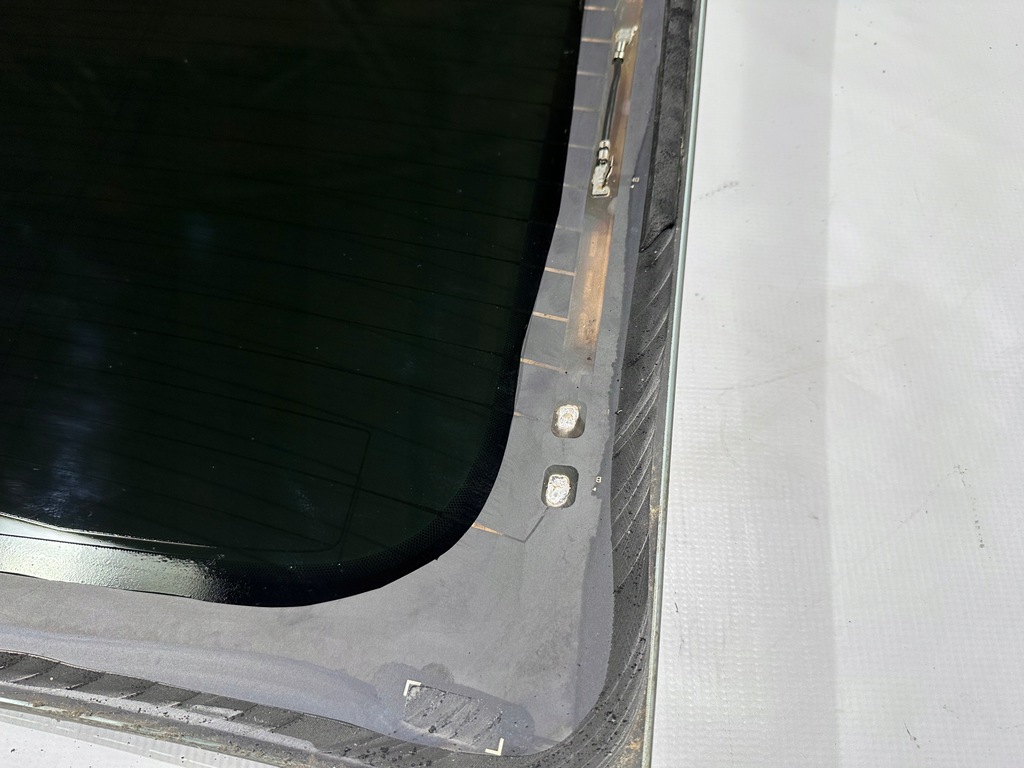 фото №11, Скло задня задня lincoln continental 2017+