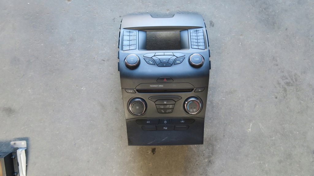 фото №1, Ford edge usa панель радіо кондиціонера керування оригінал