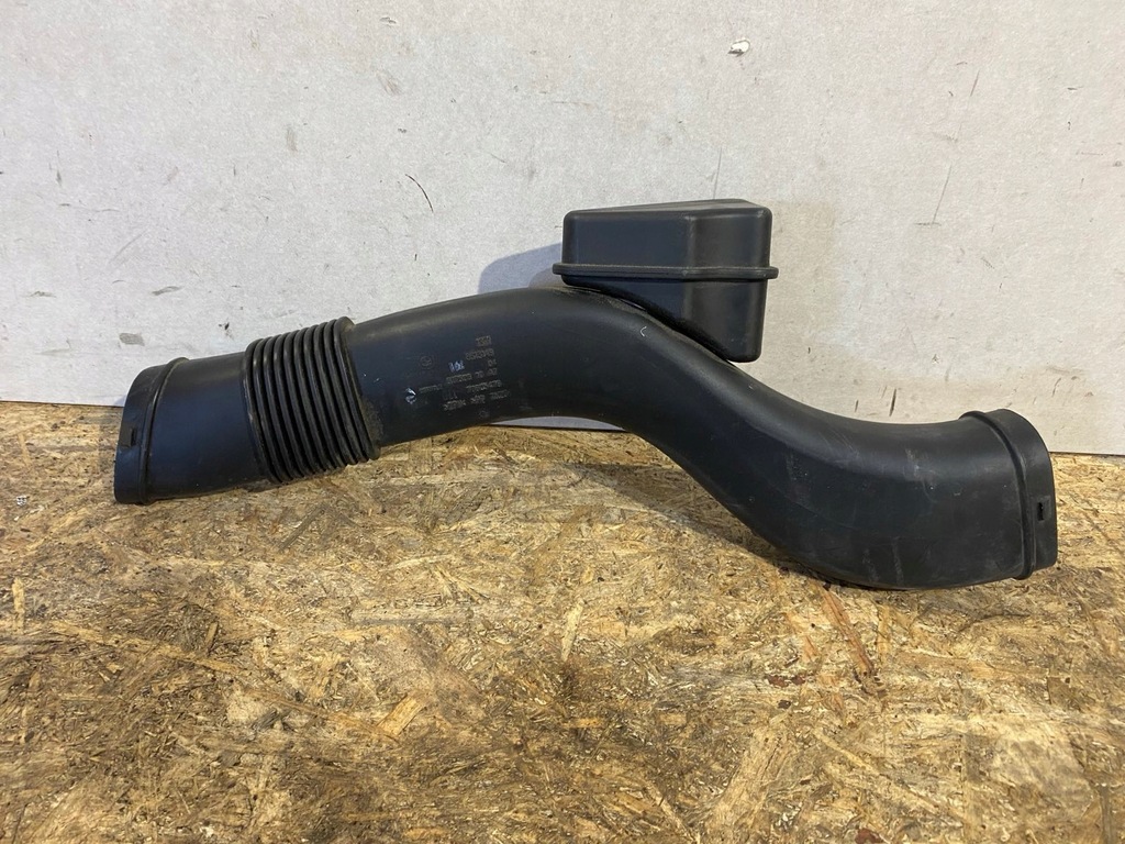 фото №1, Bmw 7 g11 g12 g30 труба повітрозабірник повітря 8613149