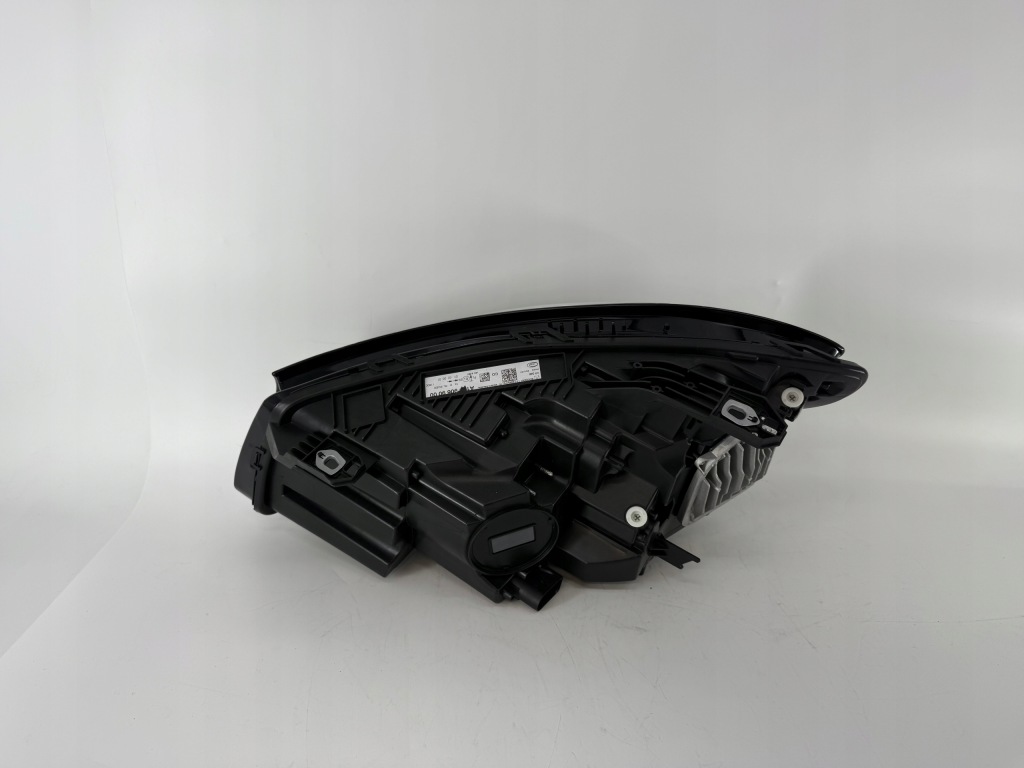 Mercedes cla 117 рестайлінг  w117 performance full led фара ліва права Доставка