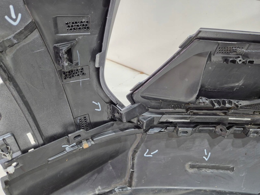 Byd ущільнювач u design v song plus ev2 бампер перед передній sa3hk-2803138 Оригінал