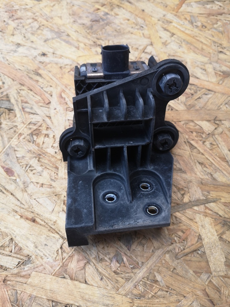 фото №2, Alfa romeo stelvio радар перед 50555747 кронштейн