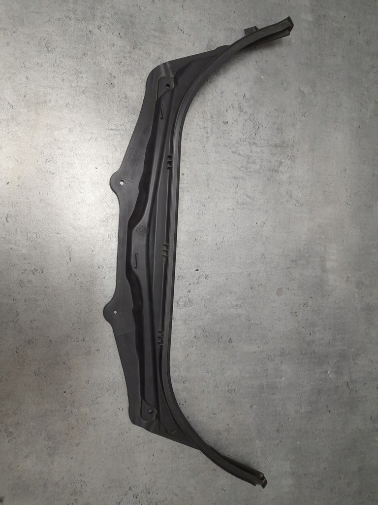 фото №1, Стенка лобовое верхний bmw f90