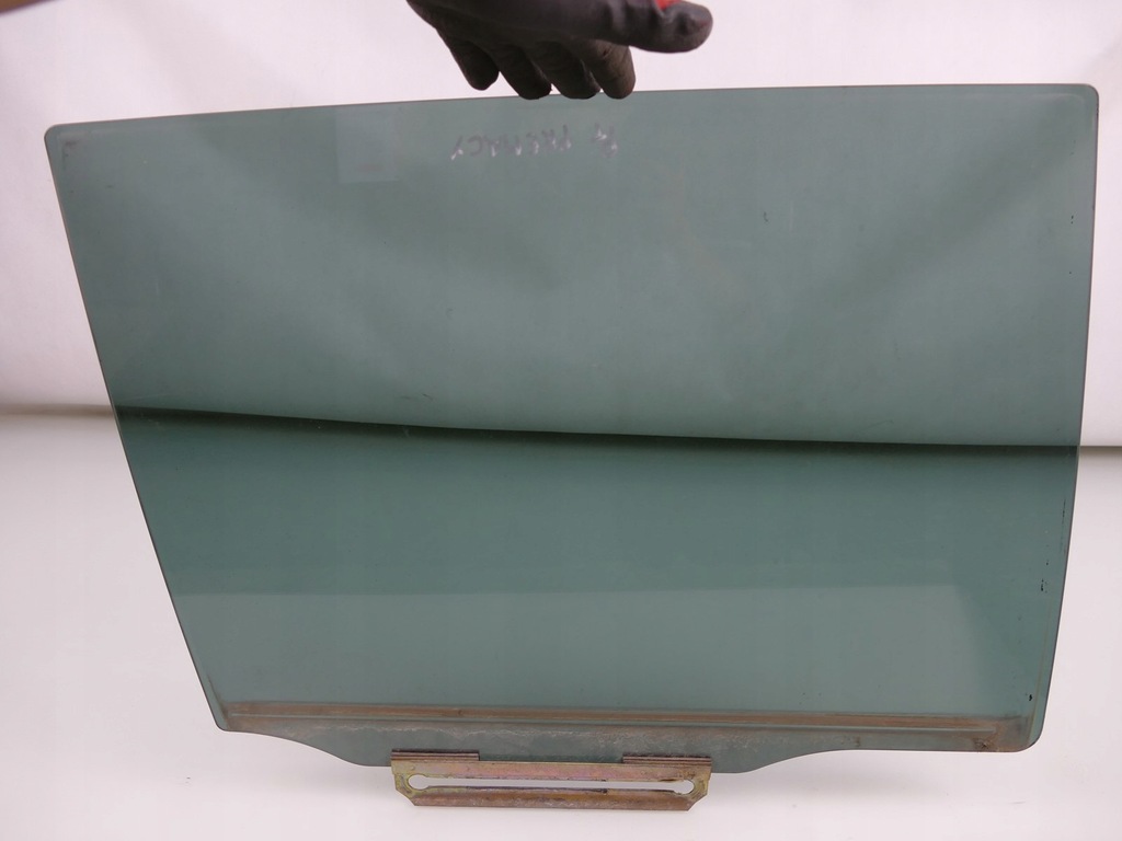 фото №1, Mazda premacy lift стекло дверь правый задняя правая 04r