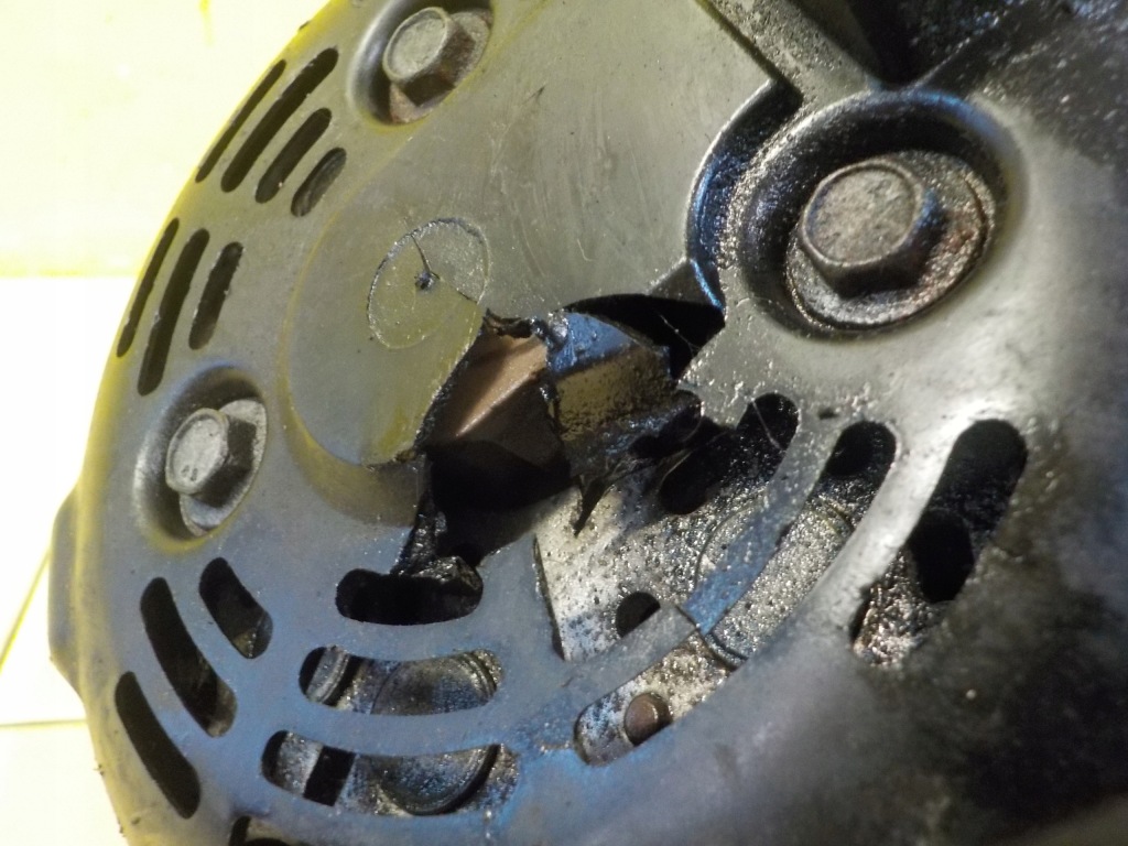 Ford focus mk3 c-max 1.0 ecoboost 14r 101km m2da генератор в Украине