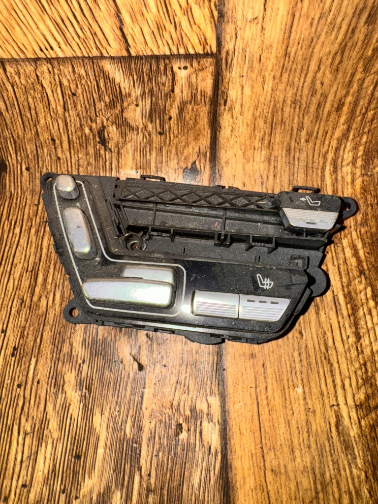 фото №1, Mercedes s klasa w221 панель керування сидіння лівий задня