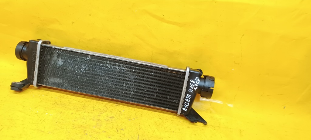 Купить Радиатор интеркулер a-klasa w168 a1685000000 1,7d