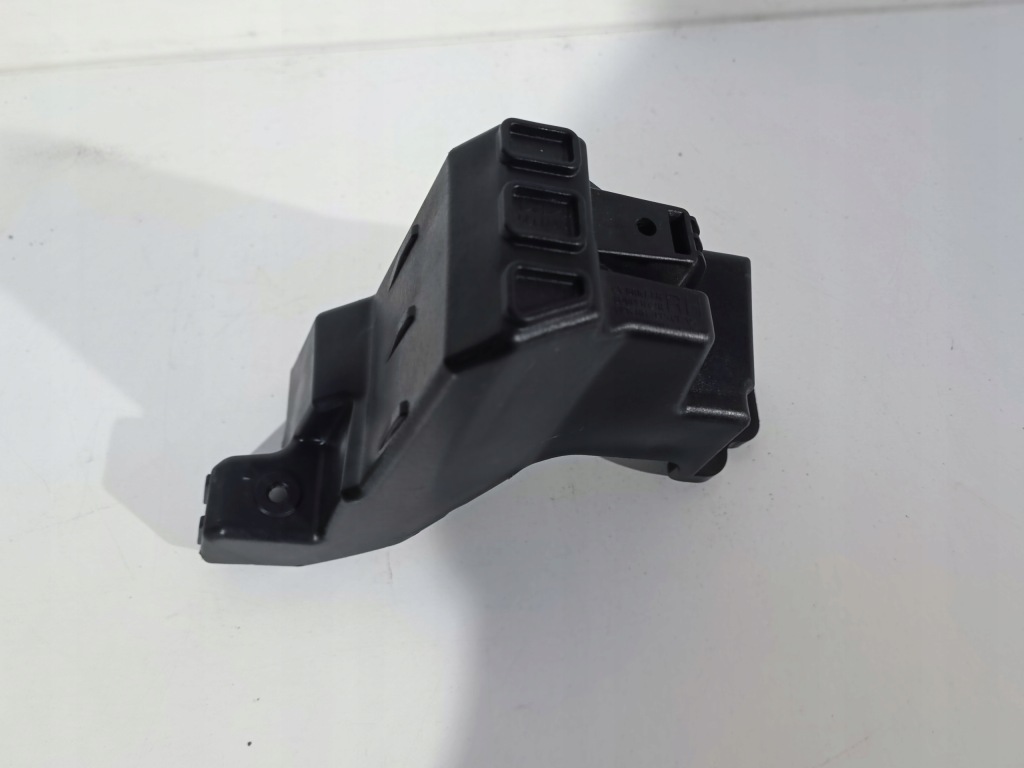 фото №1, Кронштейн бампера перед правий kia ev6 865b2-cv000