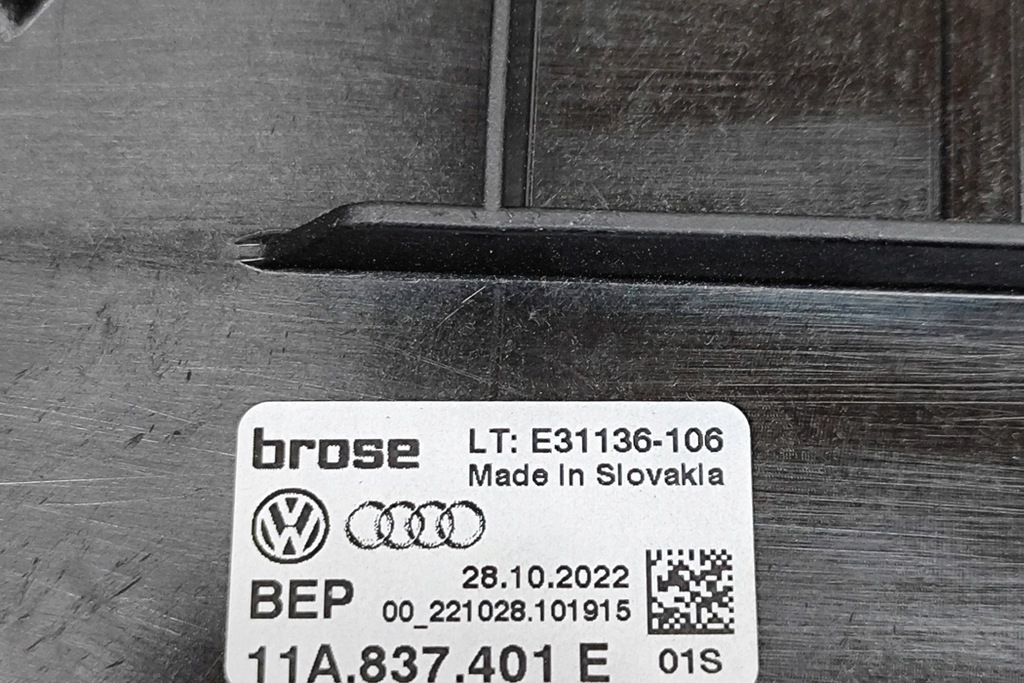 фото №7, Vw id.4 e21 передний левый подъемник стекло дверь 11a837401e электрика 195