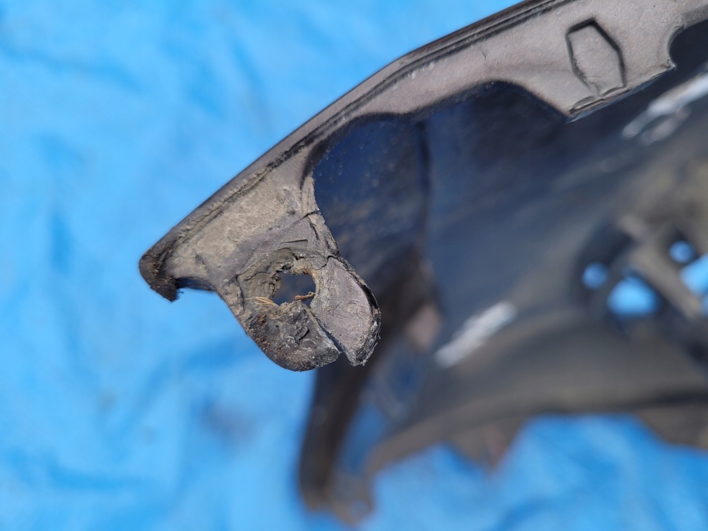 Opel-części | astra j бампер перед передній рестайлінг  13368660 | 230 Недорого