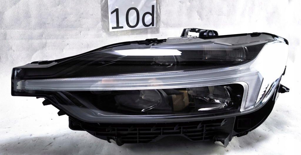 фото №1, Volvo xc60 lift full led лівий фара лампа 32404705 kompletny новий !