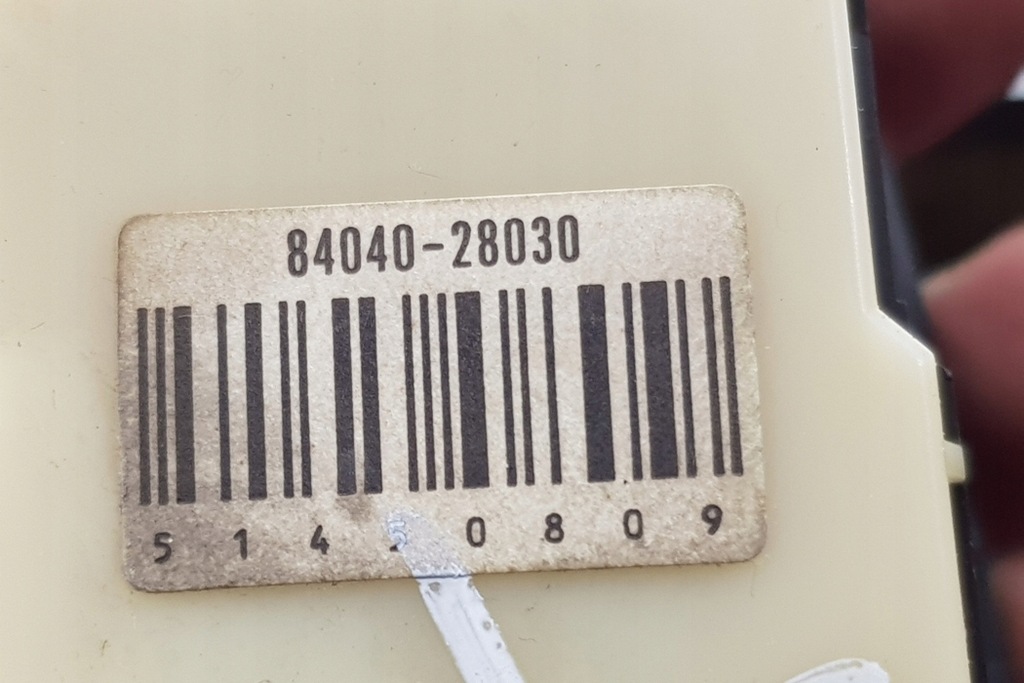 фото №8, Кнопка управление окон левых передних дверь toyota previa _r3_ 517108