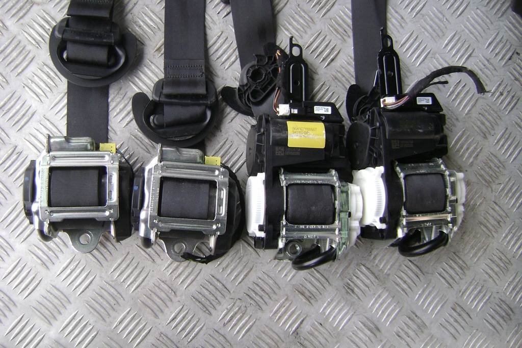 фото №4, Vw t-cross 19r - приборная панель приборная подушки безопасности ремни