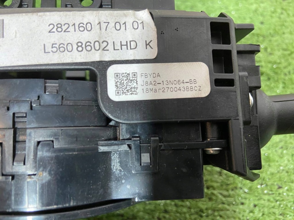 фото №3, Перемикач колонки керма range rover velar l560 hpla-3f975-ga