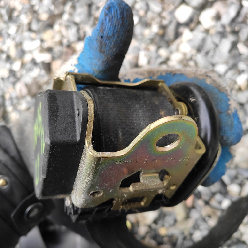 фото №8, Pas левый перед audi a4 b5 8d0857705d