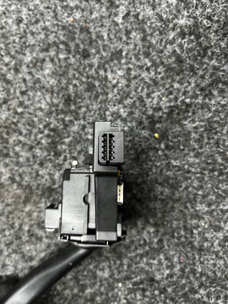 фото №10, Переключатель поворотник vw caddy 1k0953513