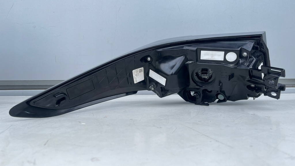 фото №5, Лампа задняя правая lexus nx ii led 21-