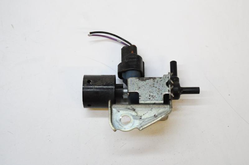 фото №1, Toyota auris 1.6 2010 rhd електроклапан вакууму