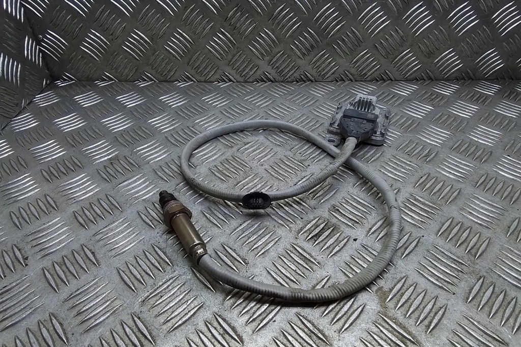 фото №1, Датчик лямбда-зонд citroën jumpy 9817308880 2.0l дизель 130kw 2022