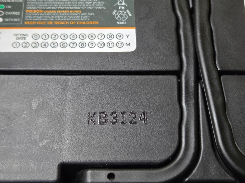 Аккумулятор sebang 61042 - 110ah 800a - 89% - передний. 2024 Оригинал