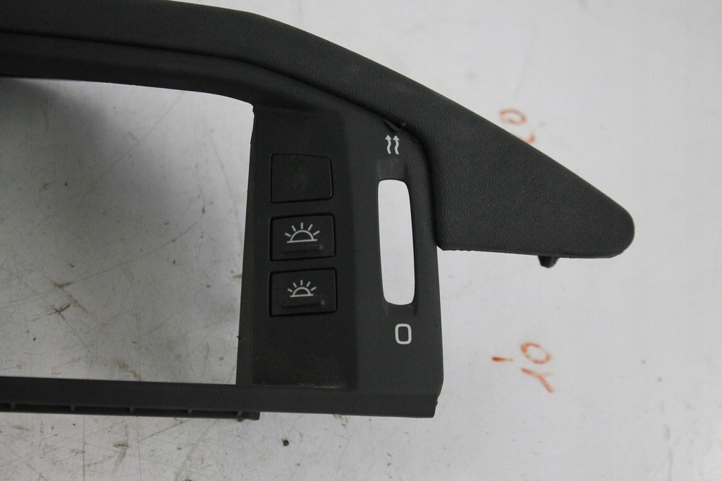 фото №2, Дисплей козирок рамка 9644683577 citroen c6