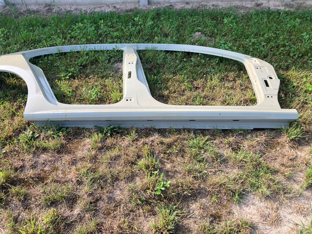 фото №7, Обшивка праве vw jetta 5c6 5c6809606a