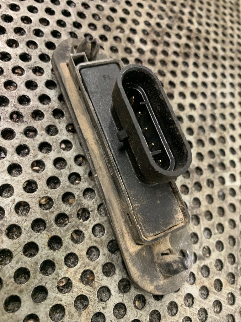 фото №2, Контактор дверь iveco daily iii 5801546221